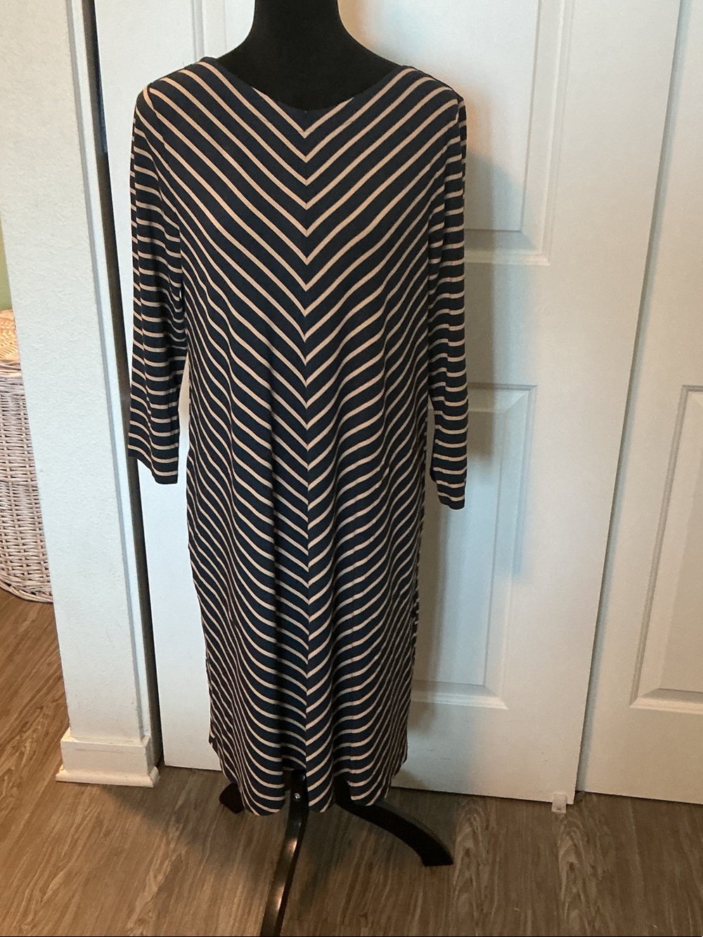 J. Jill  NavyTan  striped knit dress M
